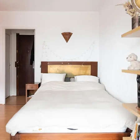 Charming Studio Near Belleville Appartamento Parigi